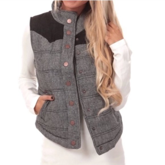 Ci Sono Jackets & Blazers - Vintage Style Quilted Vest Gray LARGE